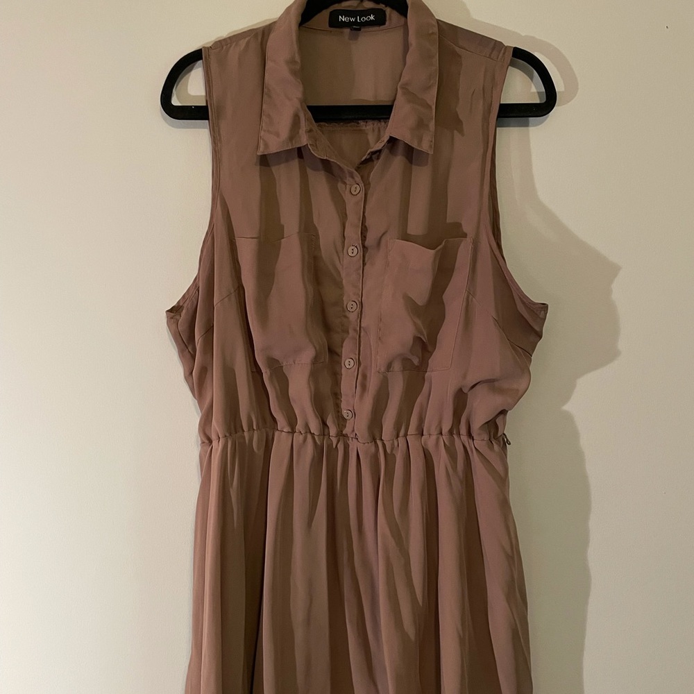 Plus size Women’s tank top collared dress